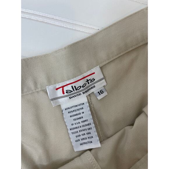 Talbots Beige & Black Flat Front High Waisted Chino Women’s Shorts Plus Size 16 - Picture 4 of 10